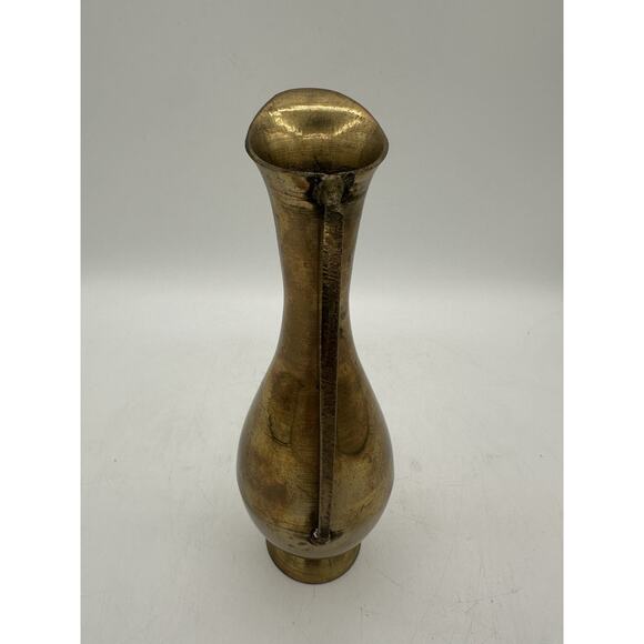 Vintage Brass Bud Vase Pitcher Solid Brass With Handle Design Made in India - Picture 3 of 6